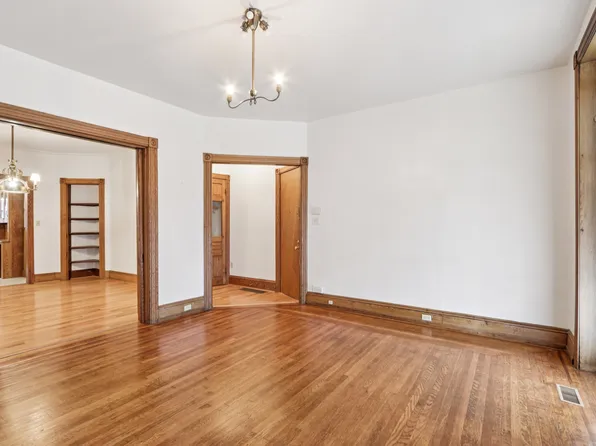 905-907 S 48th St #A, Philadelphia, PA 19139