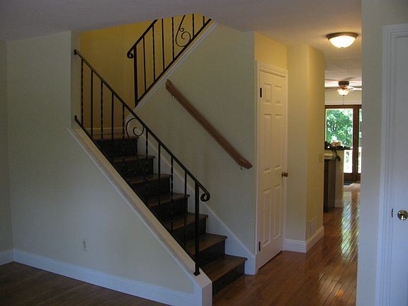 Stairway to bedrooms