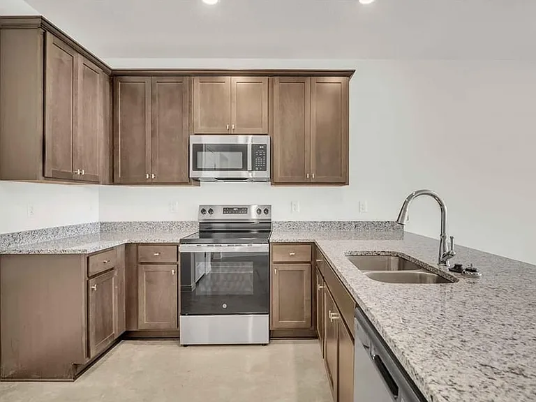 906 Switchgrass Dr #A — Photo 1