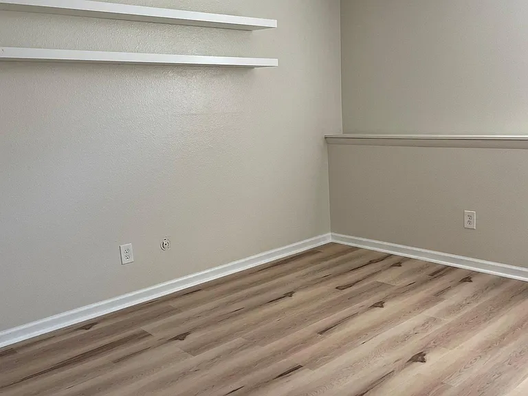 7275 S Xenia Cir #B — Photo 10