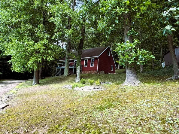 821 Lynnwood Dr, Minerva, OH 44657