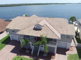 4924 S Shore Dr, New Port Richey, FL 34652