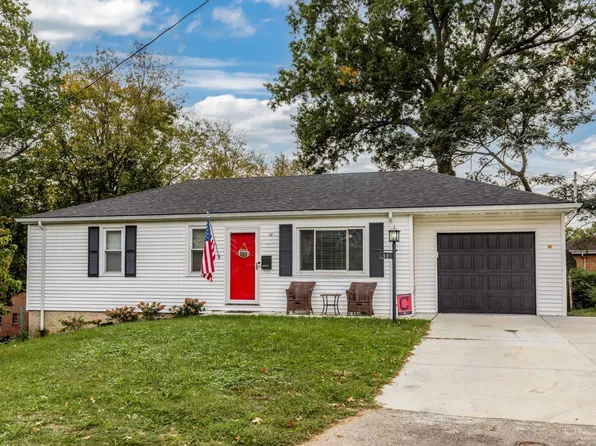 5695 Marmion Ln, Cincinnati, OH 45212