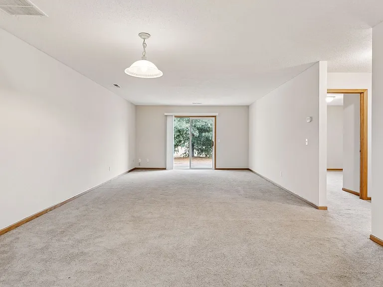 337D Williamsburg Pl — Photo 10