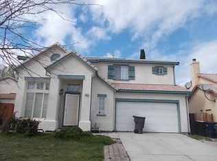 1367 Peppertree Way, Tracy, CA 95376