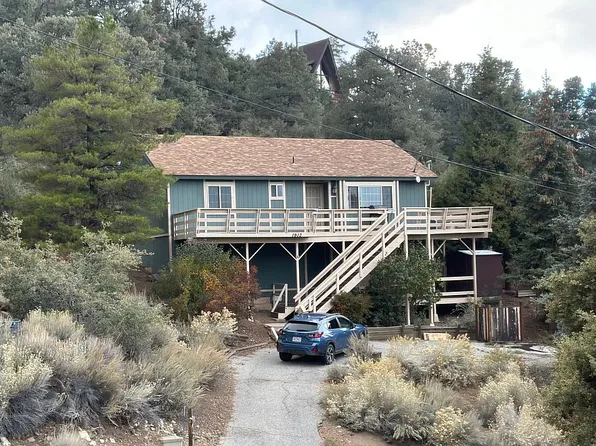 1913 Pioneer Way, Pine Mountain Club, CA 93222