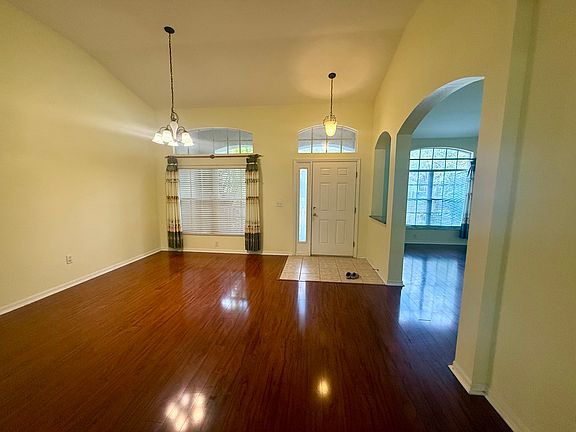 4th image of 10523 San Travaso Dr