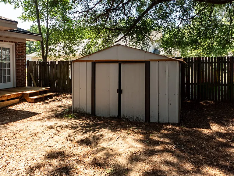 1441 Swamp Angel Ct — Photo 35