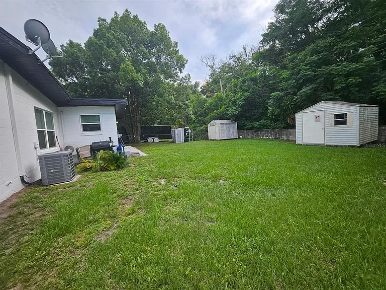 2816 S French Ave — Photo 21