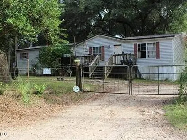 29323 Deschamp Rd, Pass Christian, MS 39571