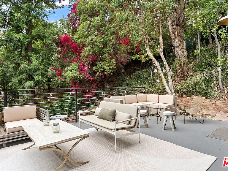 12220 Benmore Ter — Photo 18