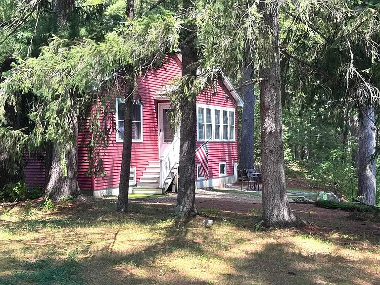 250 Elm St — Photo 21