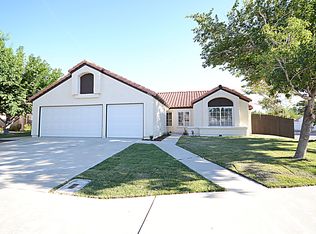 1543 Windermere Ct, Palmdale, CA 93551