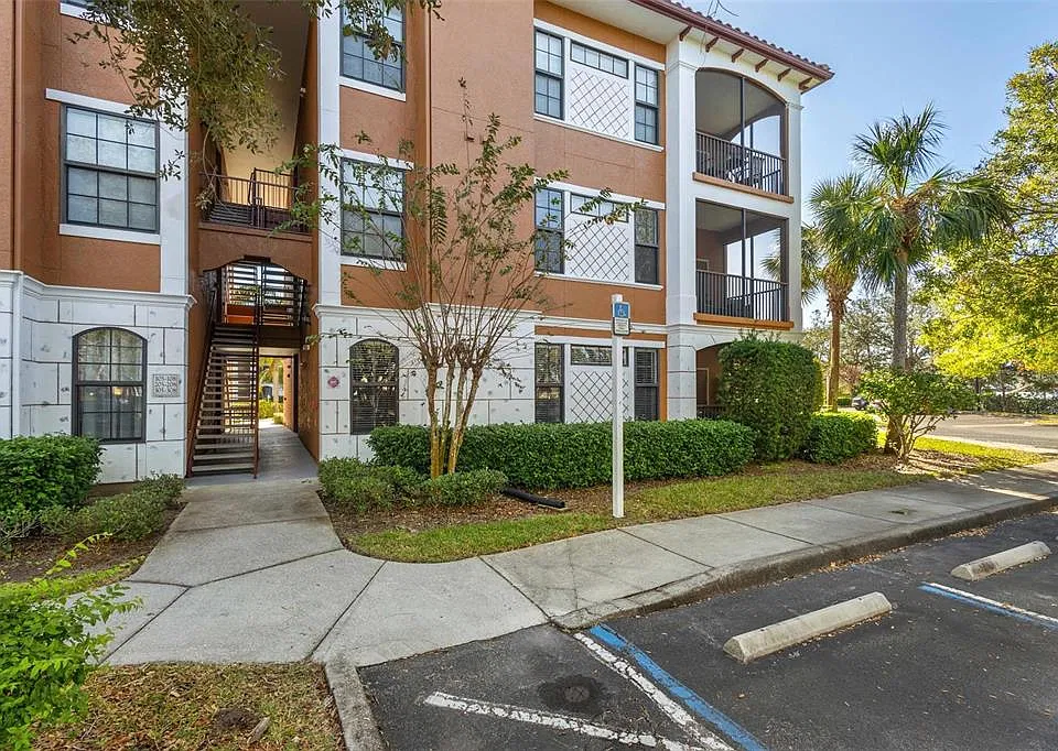 8357 38th Street Cir E #107