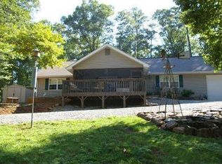 345 Huron Cir, Ellijay, GA 30540