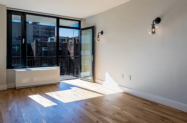 Rented by Nooklyn NYC LLC | media 38