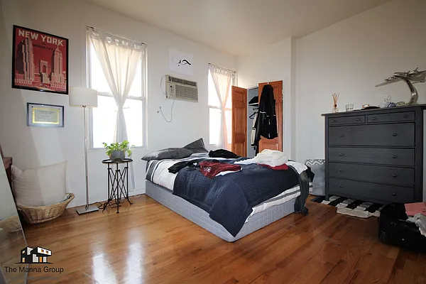 Rented by Bold New York | media 18