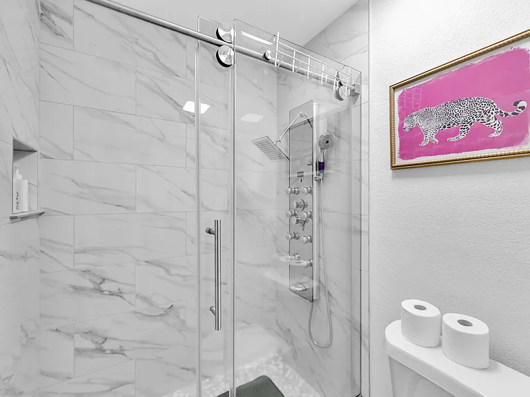 7710 Tidewater Dr — Photo 12