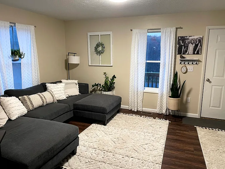 205 King Dr — Photo 8