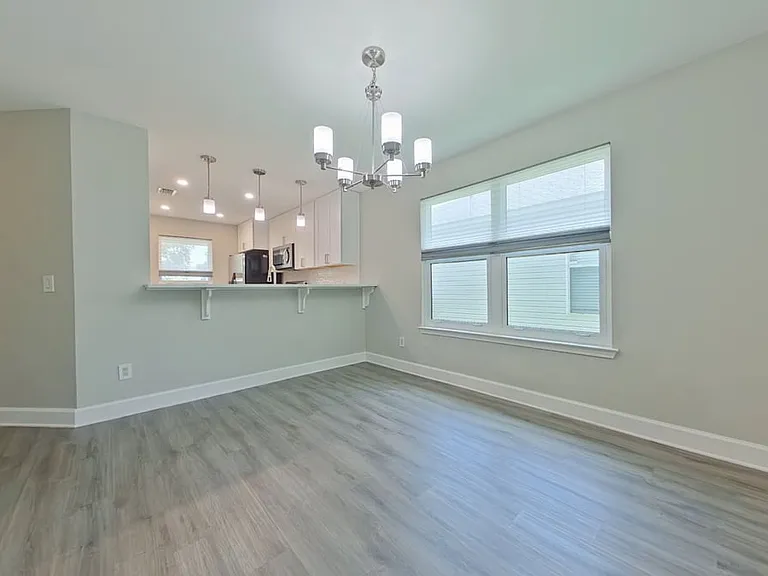 7738 Lola Cir — Photo 7
