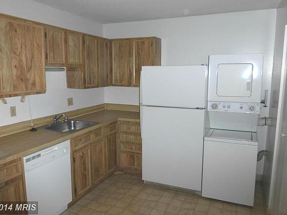 5th image of 8370 Greensboro Dr APT 303