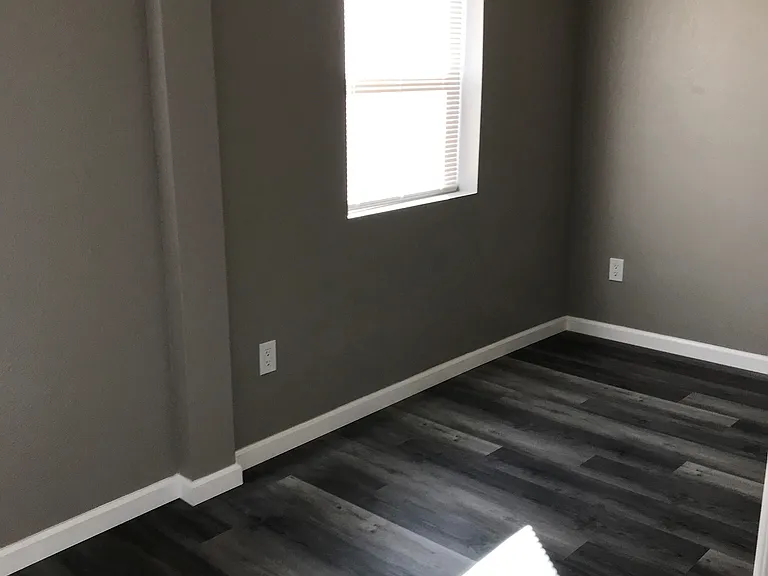 2425 Church Ln — Photo 5