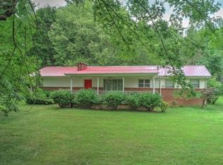 620 Maple Ln, Rogersville, TN 37857