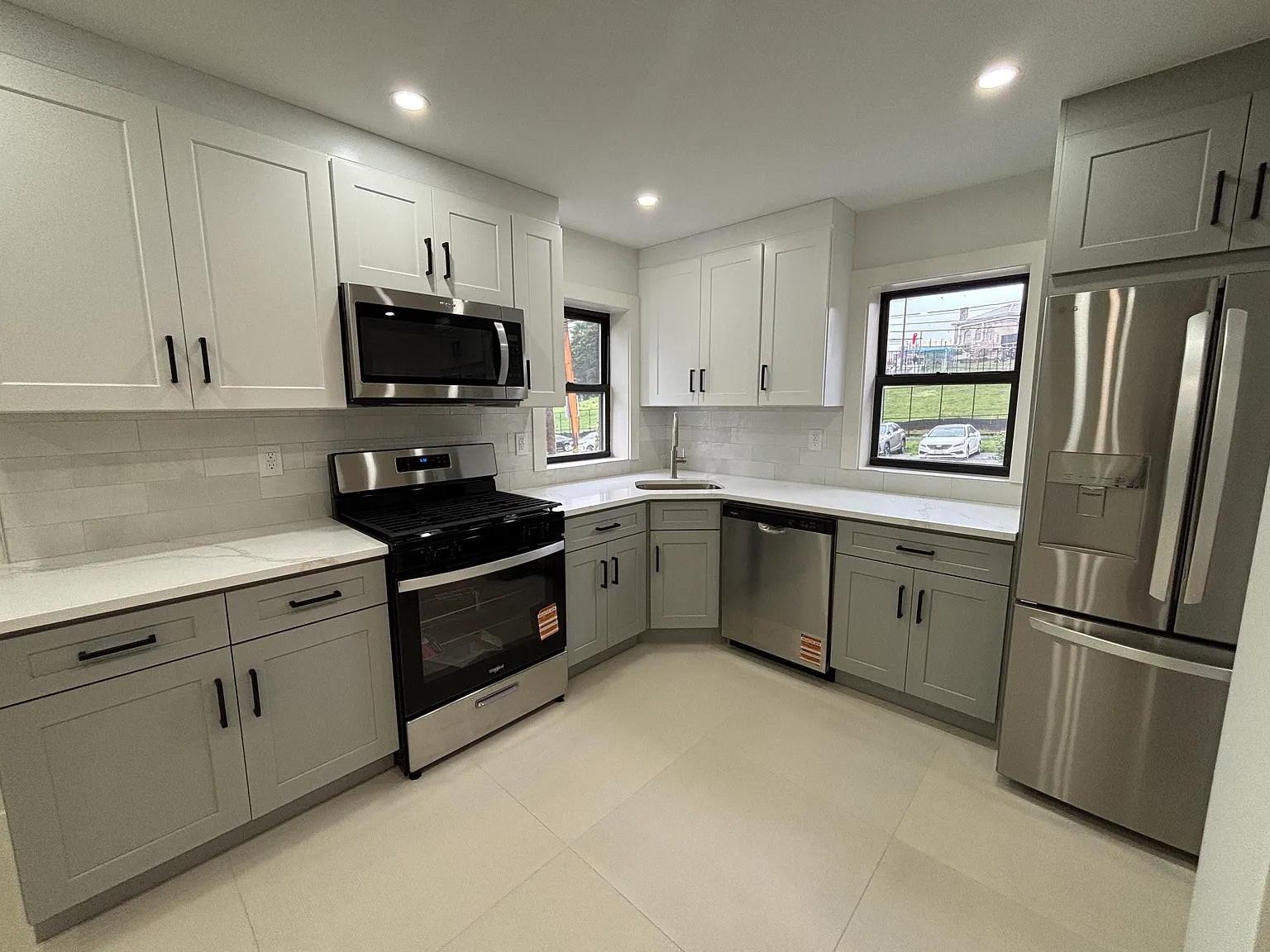 2 bed, 950 sqft, $2,800 — Photo 4