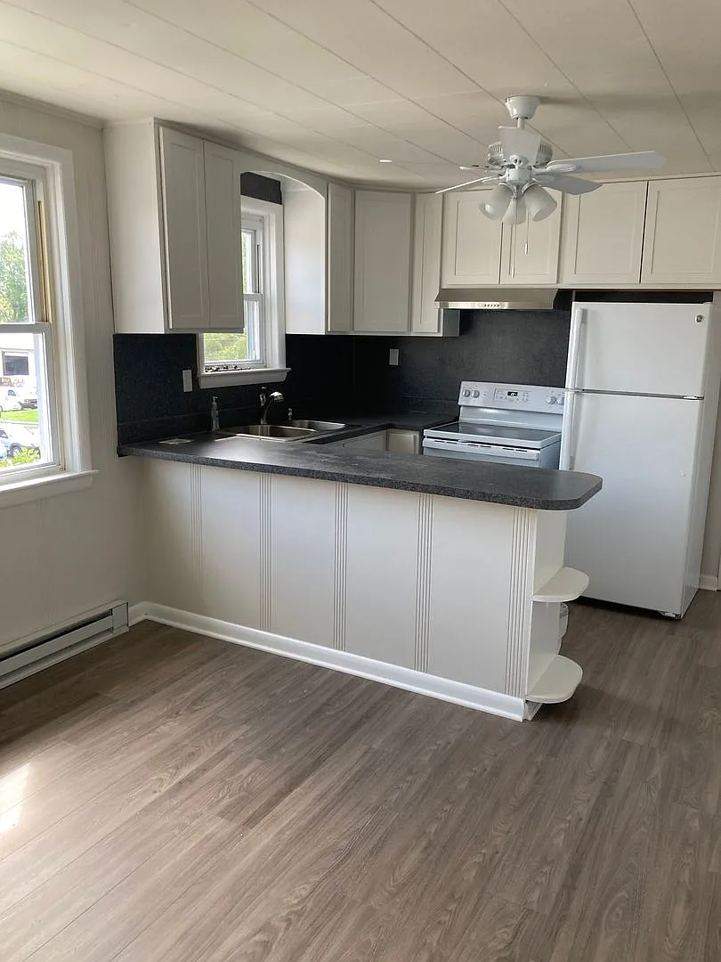 Mainstreet Properties Inc — Photo 2