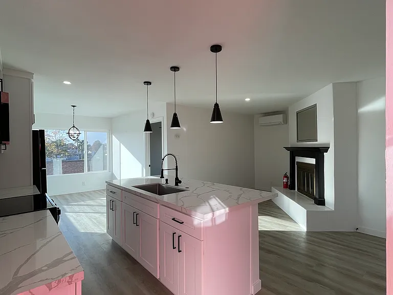 6836 Celia Vista Dr — Photo 3