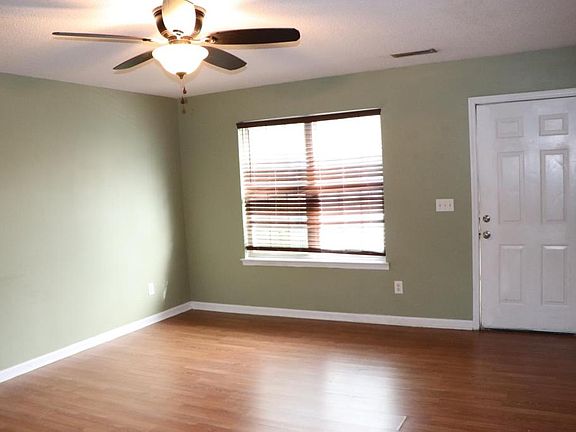 2nd image of 3151 Willow Springs Dr NE #3153