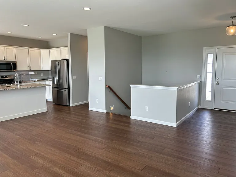 5223 Prairie Trl — Photo 3