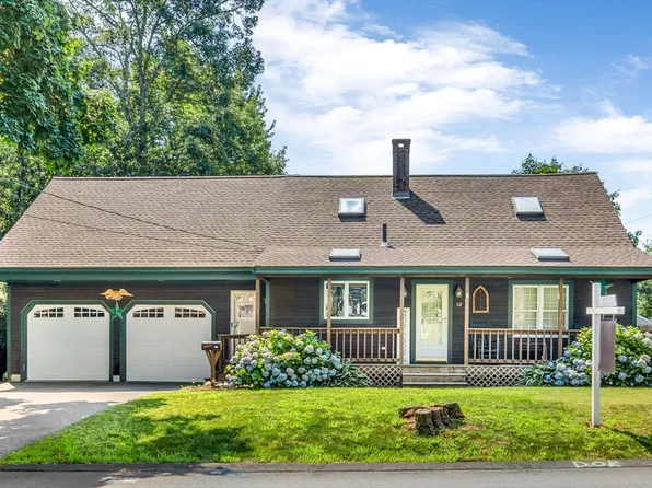 68 Arnold Rd, North Attleboro, MA 02760
