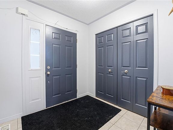 4th image of 123 A Whitlaw Way #C
