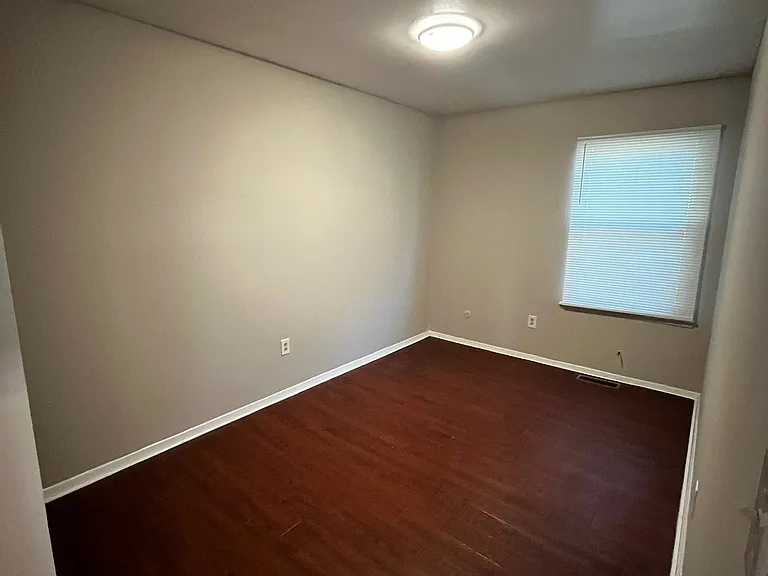 4604 Greenwood Dr — Photo 7