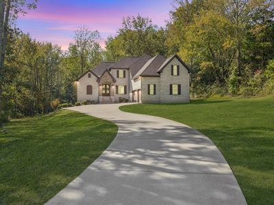 1040 Washington Dr, Cottontown, TN, 37048