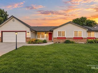 349 S Lodestone Ave, Meridian, ID 83642
