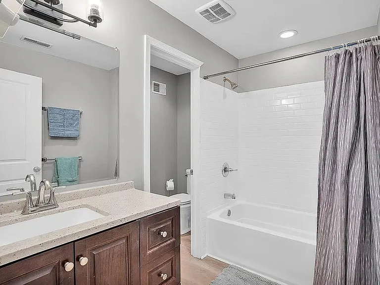 1939 N Gratz St #2 — Photo 9