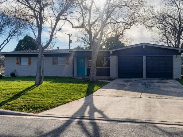 141 Trudy Lane, Universal City, TX 78148