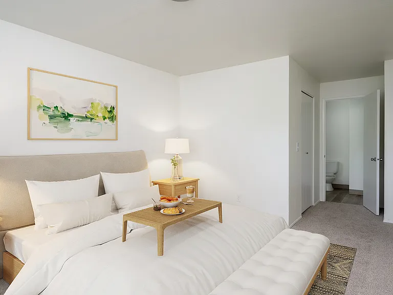 Van Mall North Apartments — Photo 9