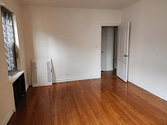 Rented by The Coop Connection LLC | media 38