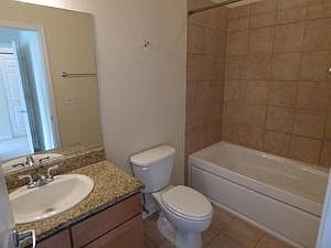 4th image of 7554 N California Ave Unit 204
