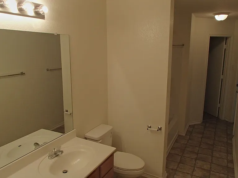 224 Wildwood Dr — Photo 12