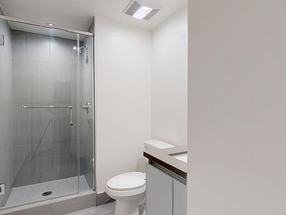 4th image of 1515 Colby Ave APT 116