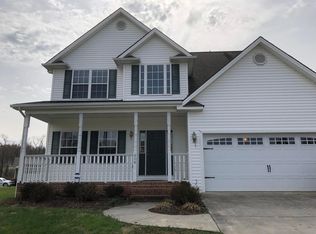 806 Galloway Dr, Johnson City, TN 37601