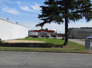 119 E Park Ave, Warren, MN 56762