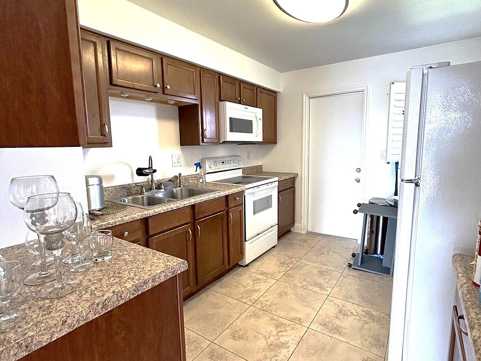 1st image of 3575 Broken Woods Dr #1002