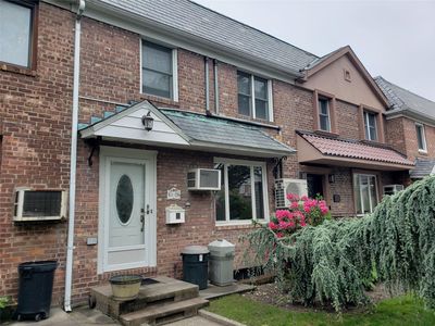 61-28 81st Street, Flushing, NY, 11379