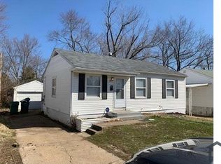 311 Crawford Rd, Saint Louis, MO 63137