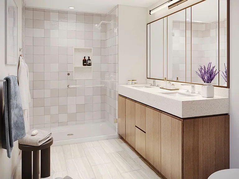 164 N Peoria St #2/25 — Photo 3